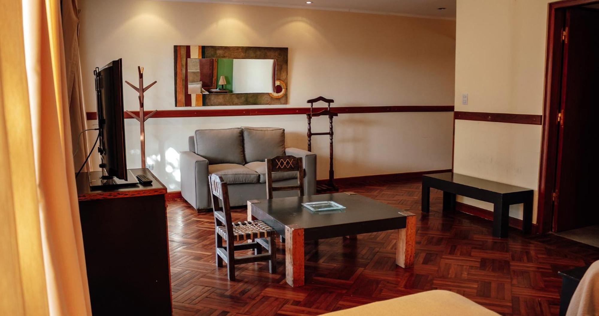 Hotel Los Sauces Cafayate Εξωτερικό φωτογραφία